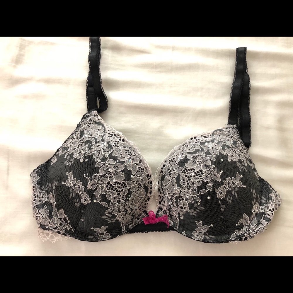 Victoria’s Secret Dream Angel Bra